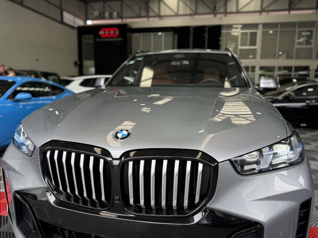BMW