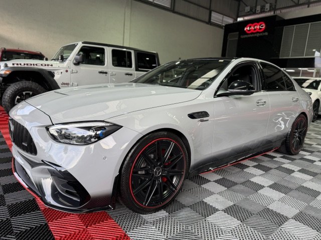 Mercedes-Benz